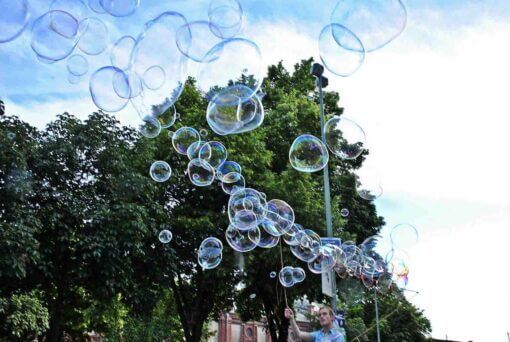 Seifenblasen-Spielzeug Seifenblasenfabrik 100-Bubbler Riesenseifenblasen Bubblebo Straßenkunst