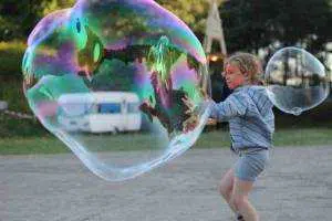Seifenblasenfabrik 10 Dont be afraid of Bubbles just use them responsibly Infos und Tipps machen fit kommt & macht mit!!!